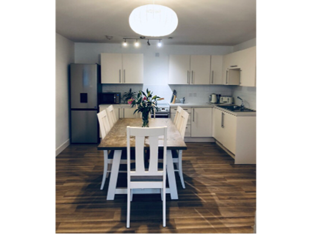 Kitchen/Dining area